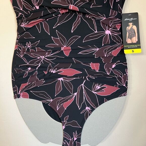 NWT Eddie Bauer One Piece Swimsuit Women’s Small Ruched Shaping Underwire Black - Picture 4 of 10